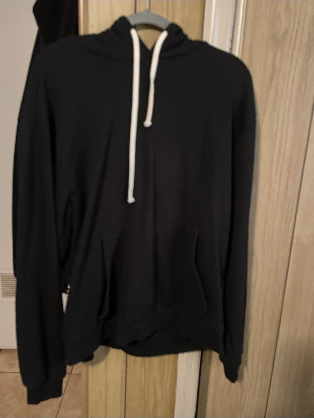Forever 21 Black Hoodie Men’s XL